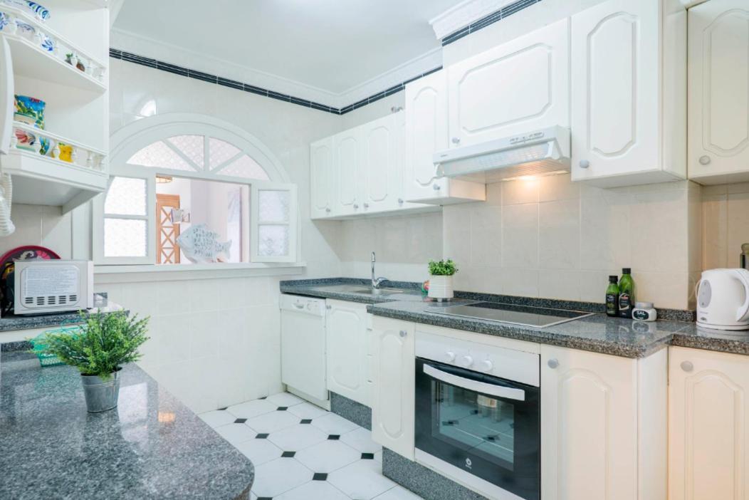Family Aguamarina Front The Sea Free Parking Apartment Fuengirola Ngoại thất bức ảnh