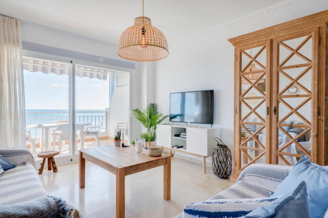 Family Aguamarina Front The Sea Free Parking Apartment Fuengirola Ngoại thất bức ảnh