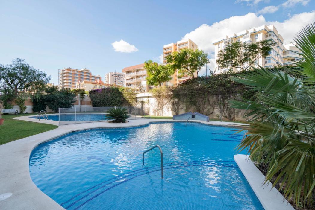Family Aguamarina Front The Sea Free Parking Apartment Fuengirola Ngoại thất bức ảnh