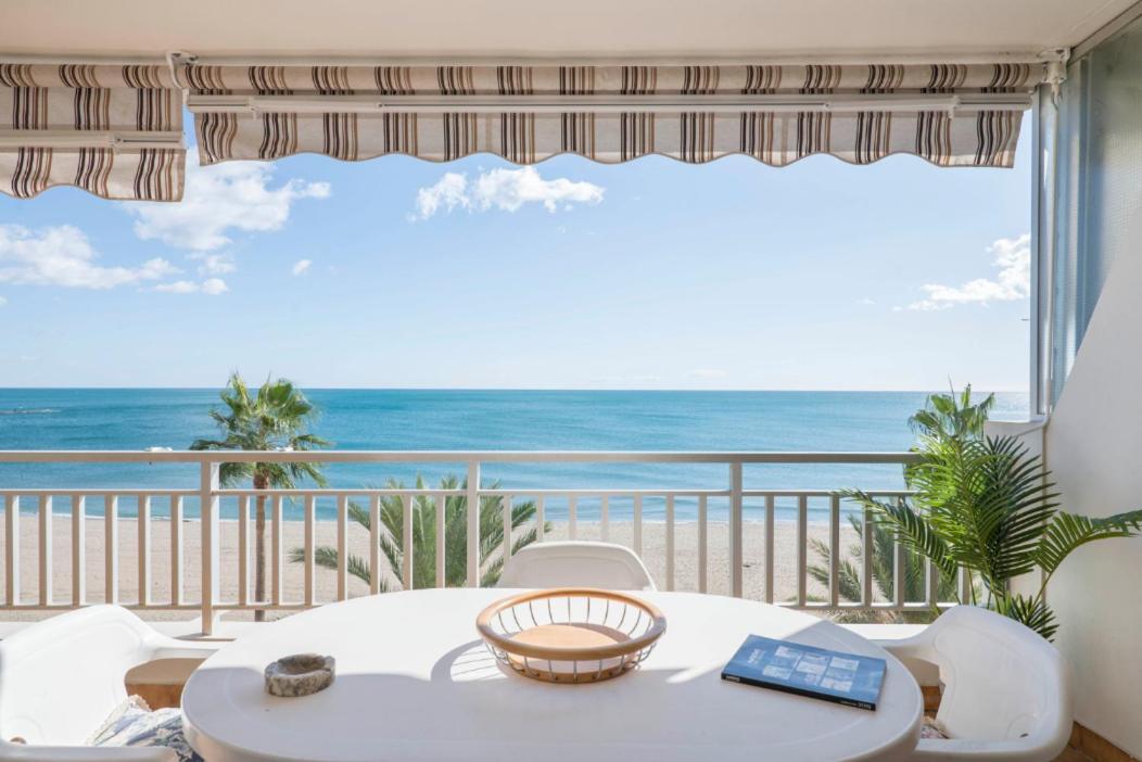 Family Aguamarina Front The Sea Free Parking Apartment Fuengirola Ngoại thất bức ảnh